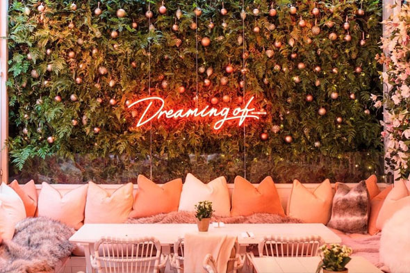 Sunset by Australasia Bar Barcelona 360&deg; Tour